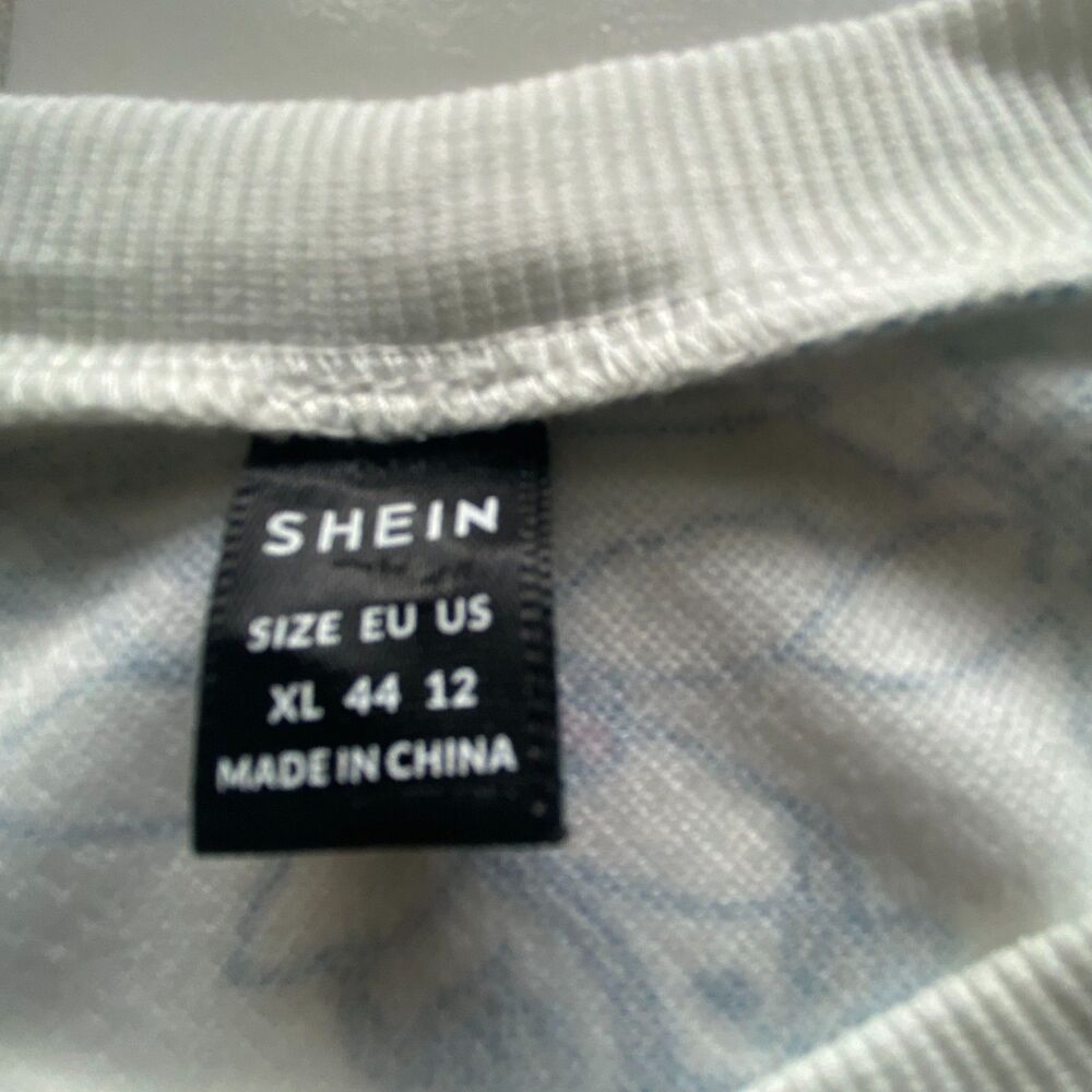 SHEIN Womens XL White Blue All Over Floral Print Crewneck Sweatshirt Pullover - Picture 4 of 10